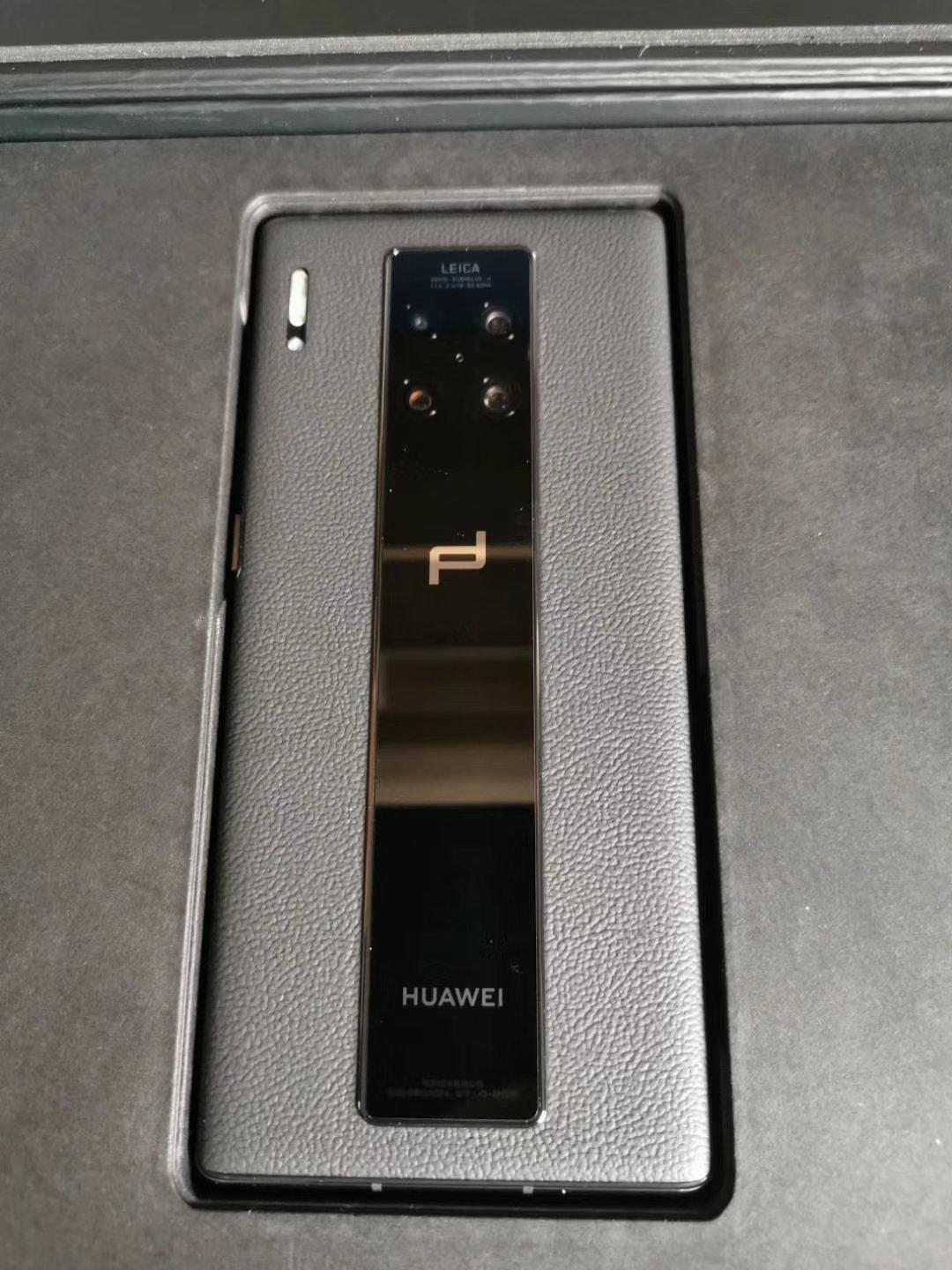 華為最新保時(shí)捷版手機(jī)，速度與科技的極致融合體驗(yàn)