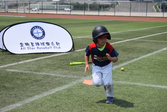 棒球比賽的英文表達(dá)與情感之旅，通過變化尋找信心與成功之路