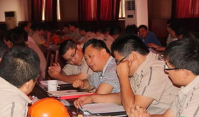 借殼上市失敗的背后故事與小巷獨特風(fēng)味小店的經(jīng)歷