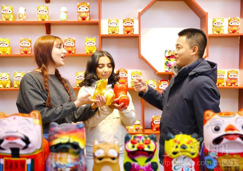 ＂白小姐三肖三期必出一期開獎虎年＂的：創(chuàng)新計劃制定_家庭版2.7