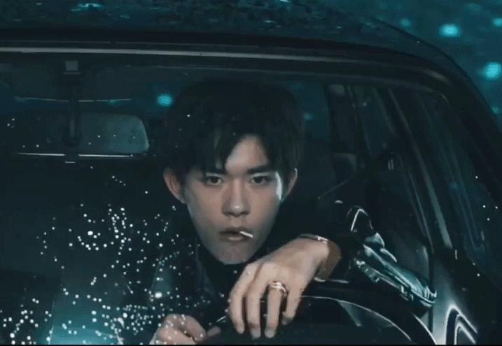 王俊凱與王源最新動(dòng)態(tài)，探尋自然美景，尋覓內(nèi)心寧?kù)o