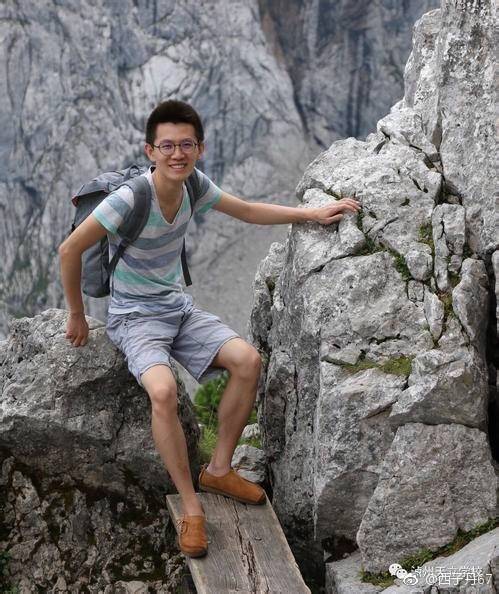 唐立培最新動態(tài)，時代先鋒的嶄新步伐展示