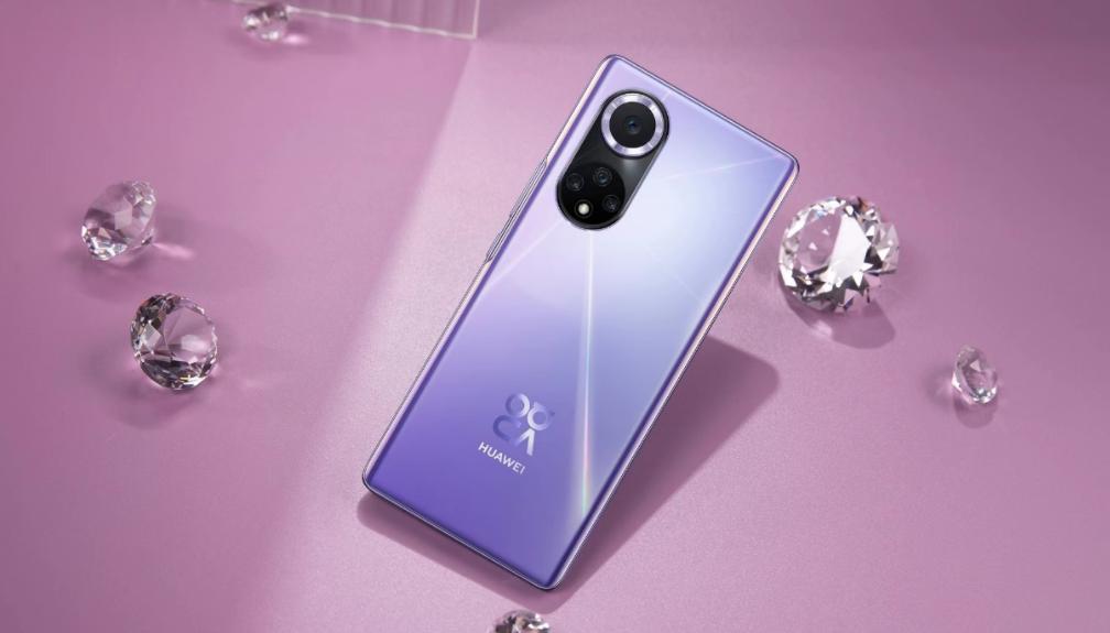 華為最新版更新，傳奇進(jìn)化，激發(fā)自信與力量之源