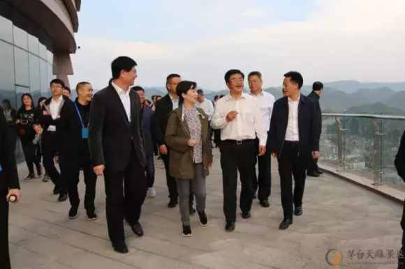 最新貴州省政府領(lǐng)導(dǎo)班子,最新貴州省政府領(lǐng)導(dǎo)班子概述