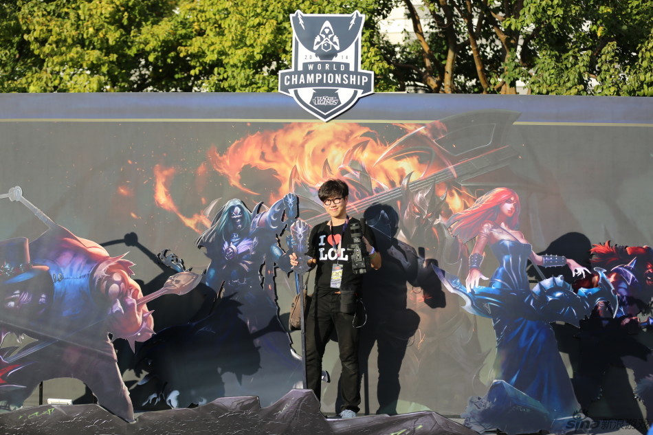 英雄聯(lián)盟s4比賽視頻,英雄聯(lián)盟S4比賽視頻，解析與觀點(diǎn)闡述