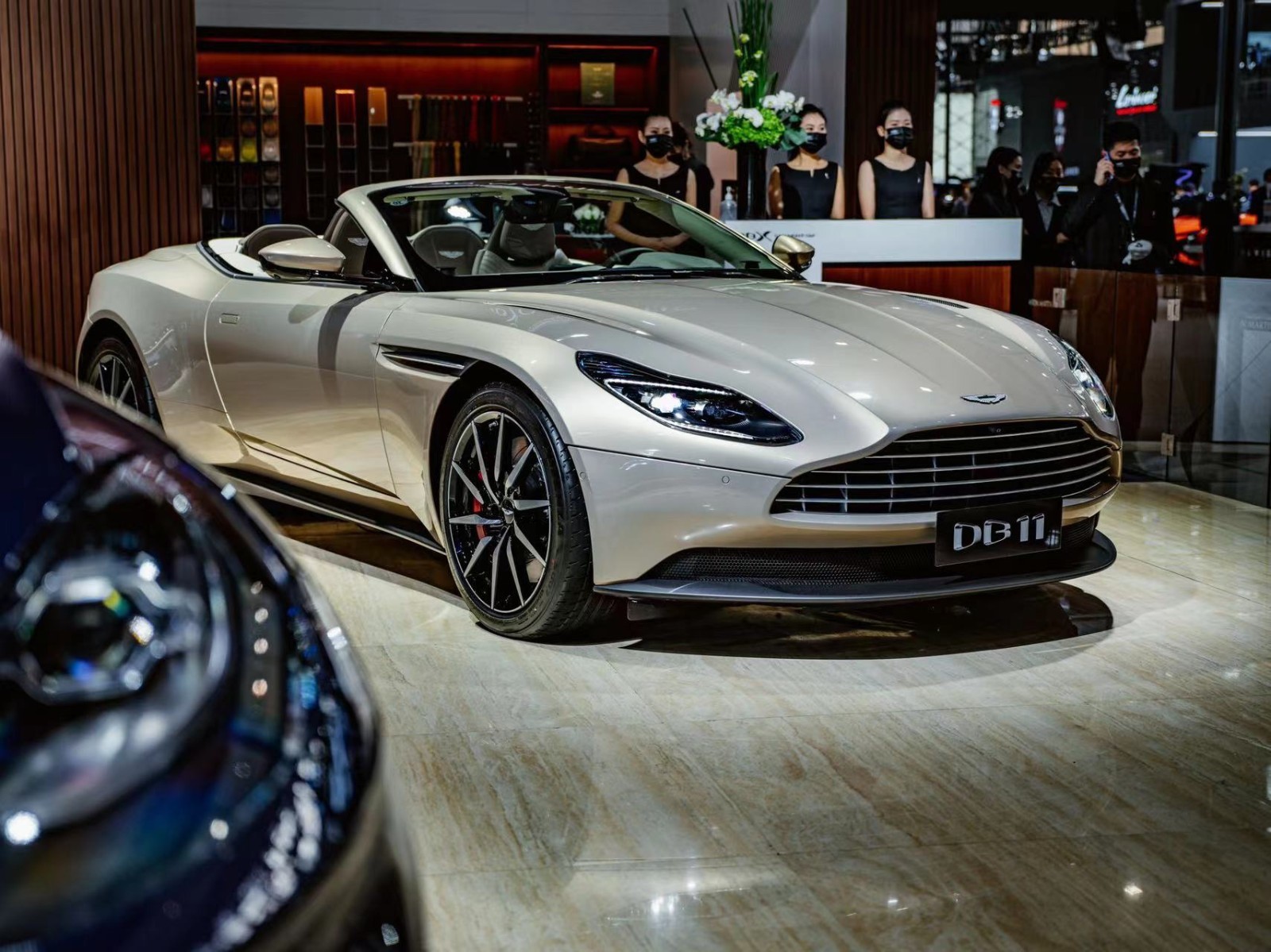 阿斯頓馬丁新款發(fā)布，速度與優(yōu)雅的極致融合