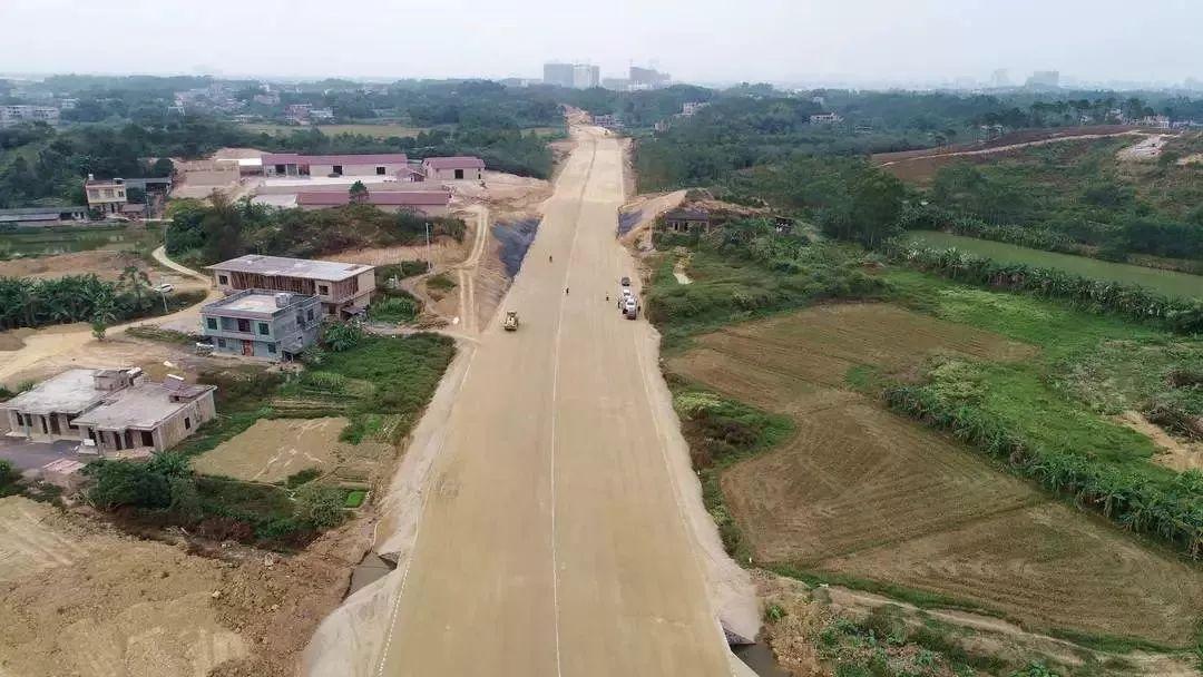 玉湛高速最新進(jìn)展及小巷獨(dú)特風(fēng)味探秘