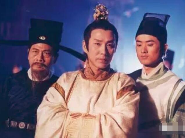 演包青天的演員，演繹變遷、自信與成就的力量傳奇之旅