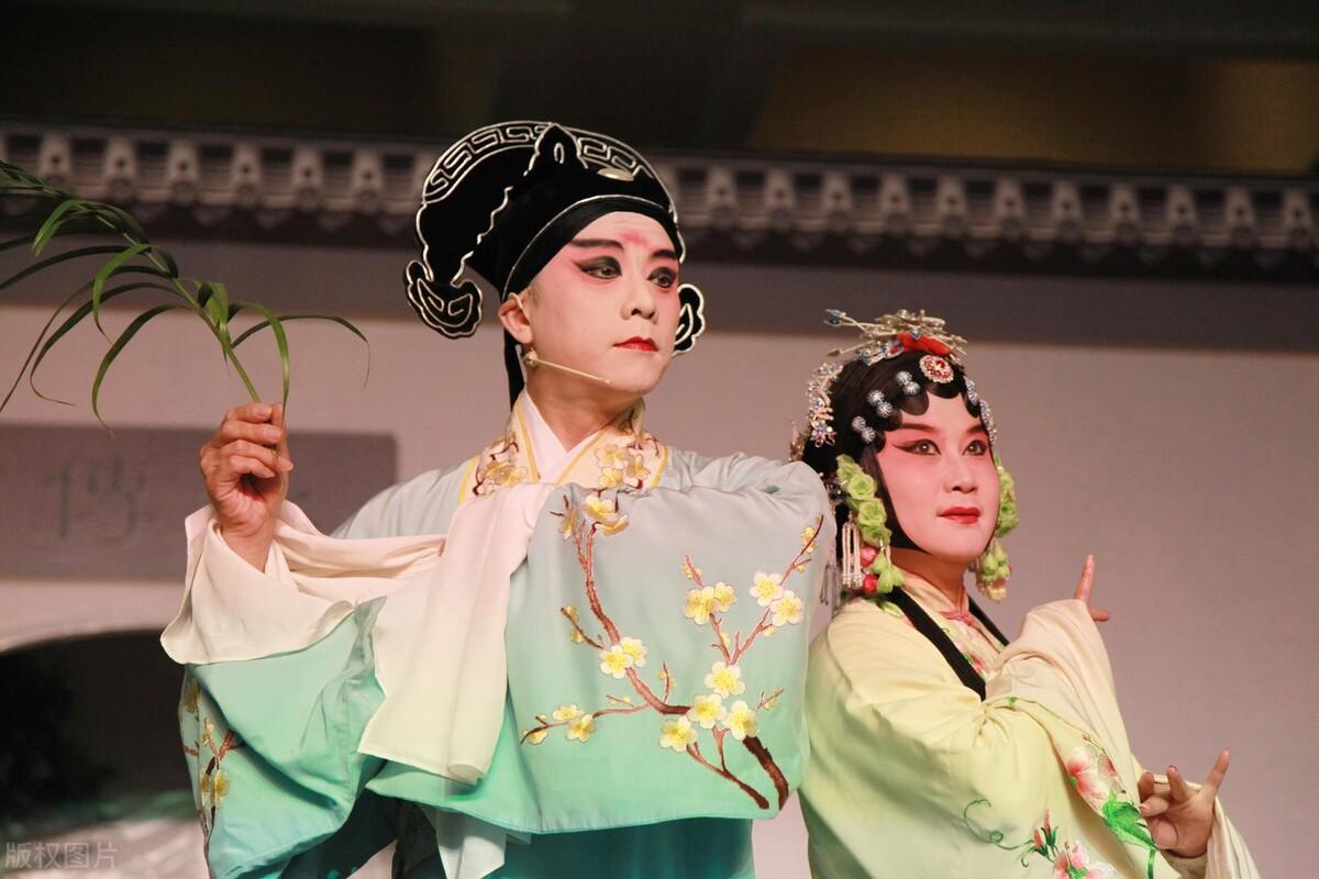 探索最新英文譯文的魅力，揭開翻譯世界的神秘面紗