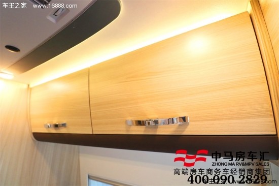 電視機(jī)頂,電視機(jī)頂，從屏幕邊緣到人生的舞臺，自信與成就感的崛起