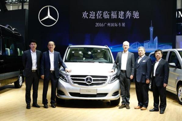 福建男籃全新陣容亮相，備戰(zhàn)賽場蓄勢待發(fā)