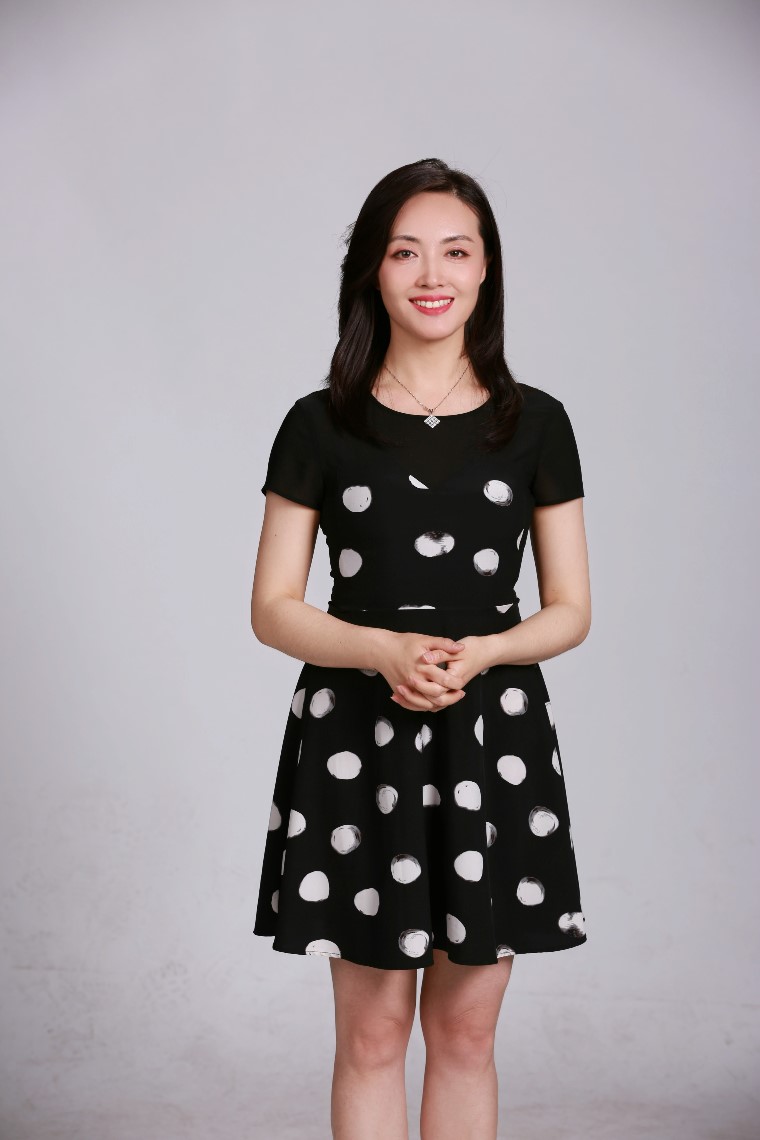 周穎演員，星光璀璨，時代之光閃耀熒屏