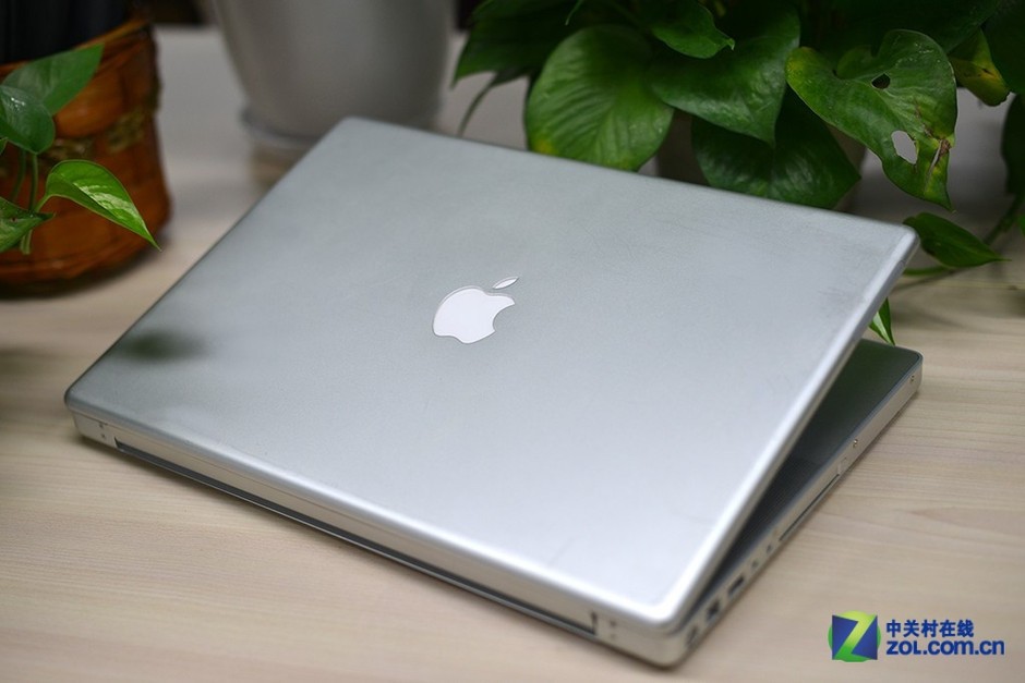 最新款蘋(píng)果筆記本，科技巔峰之作，生活便捷之翼
