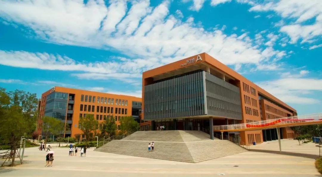 鳳凰傳媒股票行情，逆風(fēng)翱翔，股海航程成就夢(mèng)想之旅