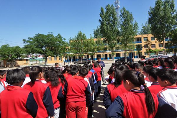 最新濟南高新區(qū)房價走勢,最新濟南高新區(qū)房價走勢與一家小巷中的獨特小店探索