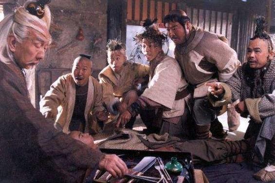 桃谷六仙演員，小巷中的星光閃耀