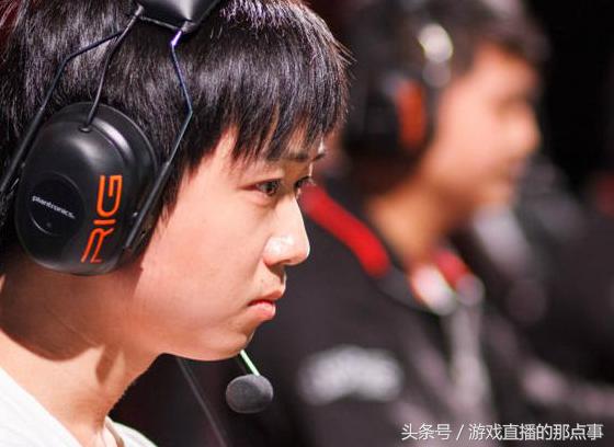 阿怡演員之歌，舞臺之上的魅力與傳奇探尋