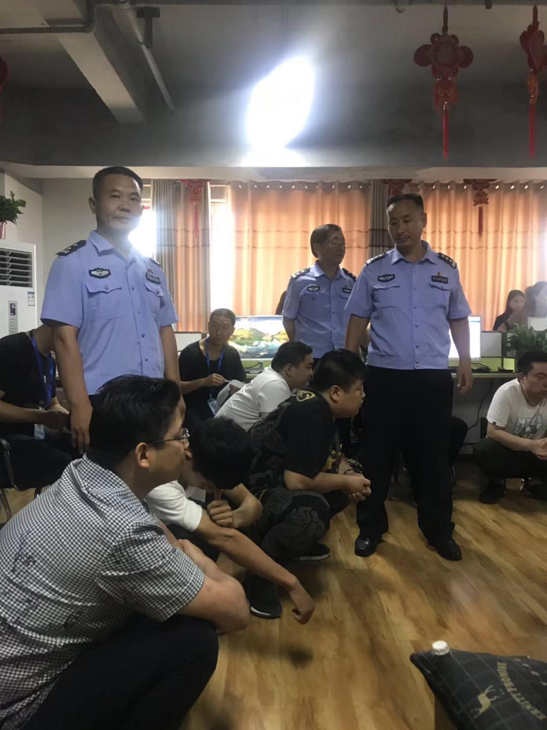 河南省最新消息，小城的日常溫情展現(xiàn)