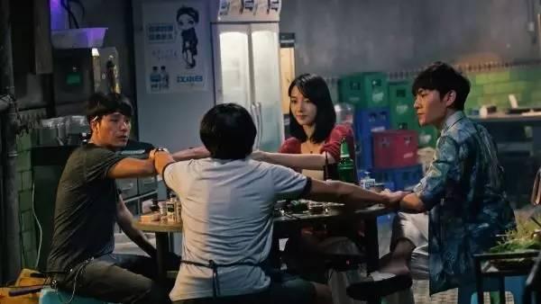 老炮兒電視劇，時(shí)代回響與文化碰撞的視聽盛宴