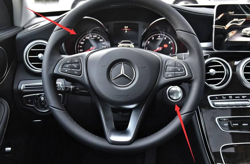 奔馳C200二手車價(jià)格揭秘，探尋小巷中的隱藏價(jià)值