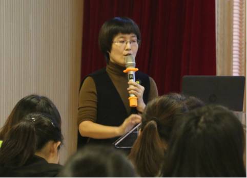 許建演員,許建演員，小巷深處的獨(dú)特魅力