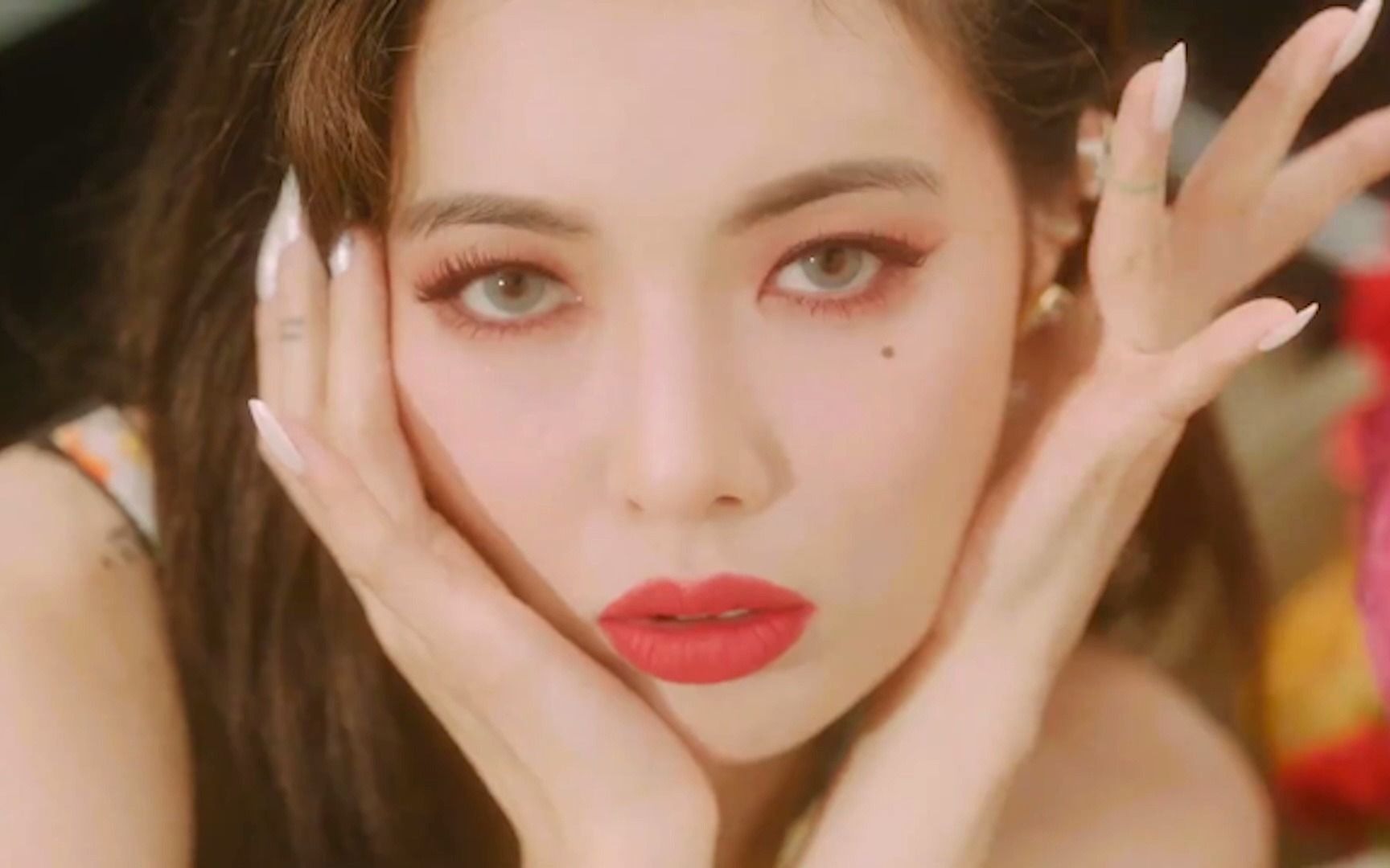 泫雅最新MV 2025，音樂與視覺的絕美融合