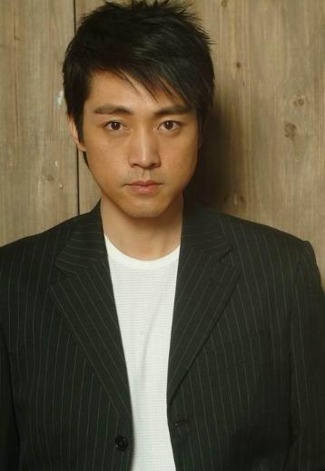 吳軍忱，從舞臺到熒屏的自信蛻變與成就之路