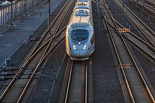 三原高鐵最新進展與挑戰(zhàn)全面解析