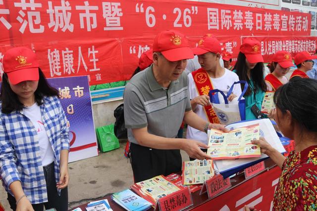 普安縣新任財政局局長引領(lǐng)改革，推動縣域經(jīng)濟新發(fā)展