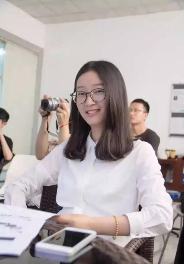 失蹤女孩章穎穎最新消息揭秘，神秘小巷中的小店關(guān)聯(lián)揭秘？