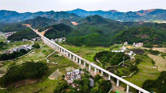 廣西都安高鐵最新動態(tài)，溫馨旅程即將啟程