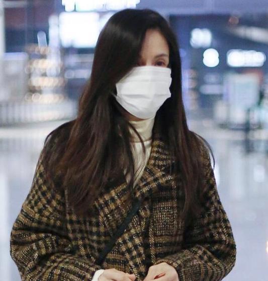 李若彤最新動(dòng)態(tài)揭秘，小巷深處的獨(dú)特風(fēng)情小店探秘之旅