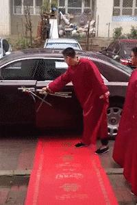 極品小保安的逆襲，學習成長與自信成就之路