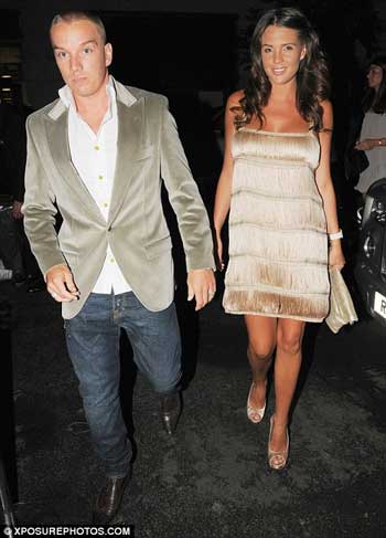 最新波霸美女圖片與鼓舞人心的自然美景探索之旅