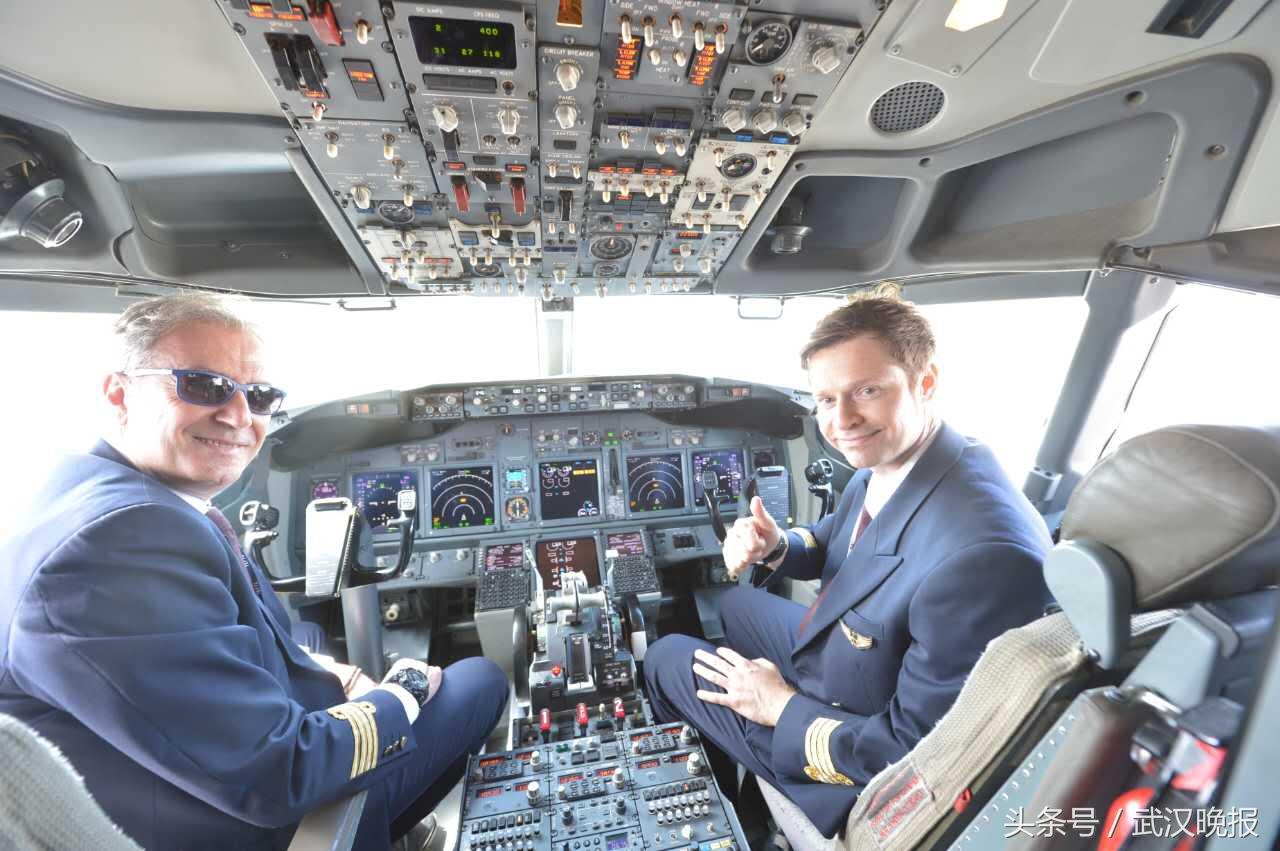 廣東粘盒機(jī)長(zhǎng)招聘啟航職業(yè)新高峰，啟程職業(yè)發(fā)展的呼喚