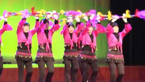 最新錢桿舞花樣打法，小巷深處的魅力舞蹈