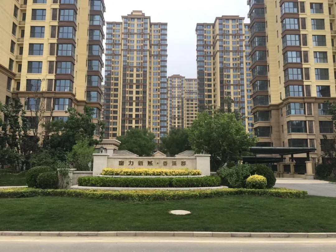 秀蘭左岸小鎮(zhèn)最新動態(tài)揭秘，自然美景探索之旅，尋找內心平和寧靜的居所