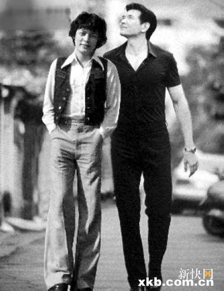 費翔2025最新消息揭秘，如何獲取與跟進(jìn)偶像的最新動態(tài)？