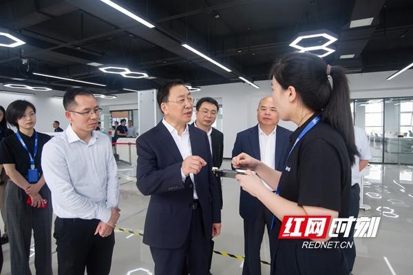 湘江新區(qū)最新領(lǐng)導(dǎo)班子觀點論述及領(lǐng)導(dǎo)團隊概覽